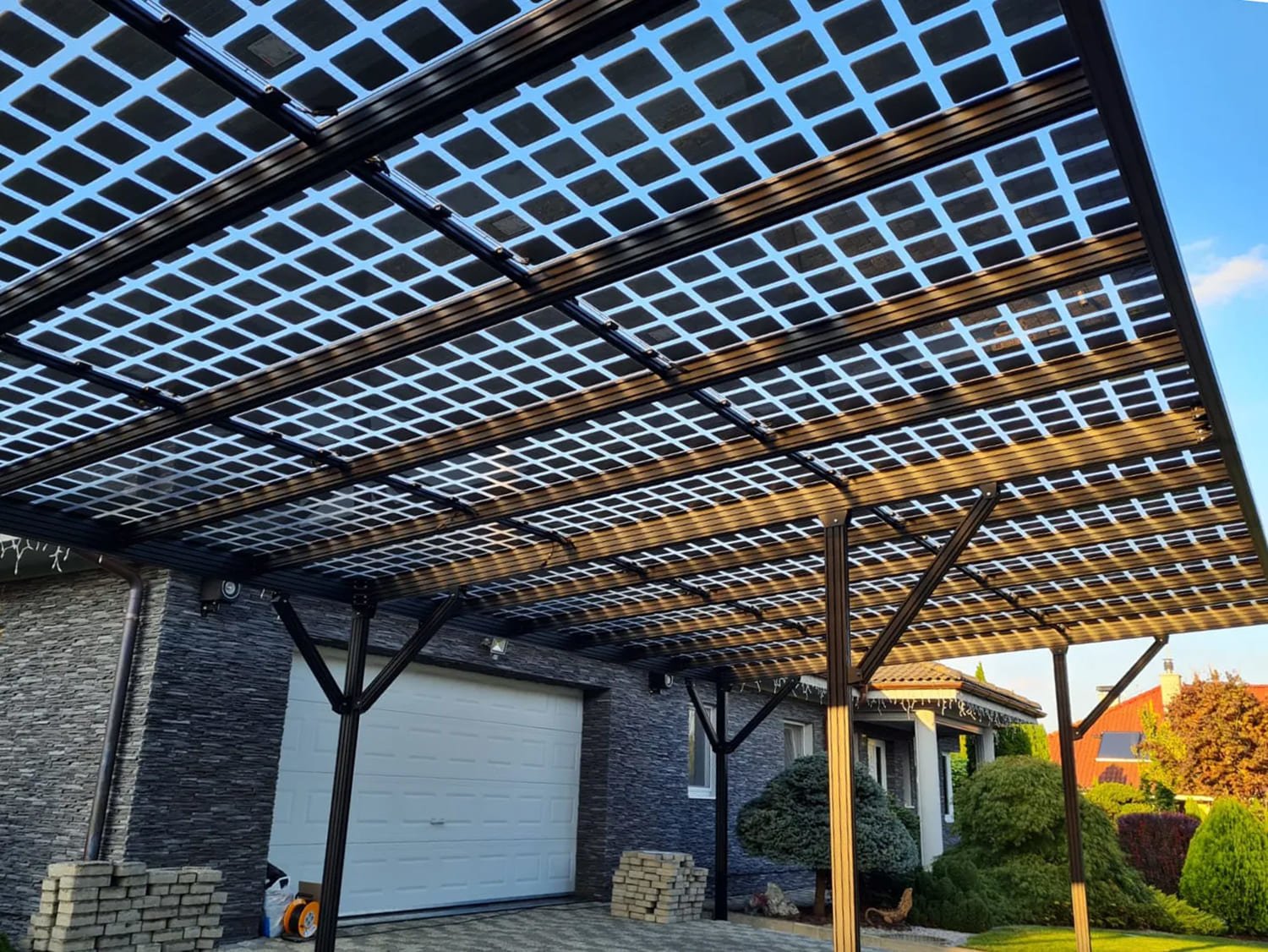 Aluunterkonstruktion Solar Unteransicht Doppelglasmodule Photovoltaik PV Dach PVC Carport